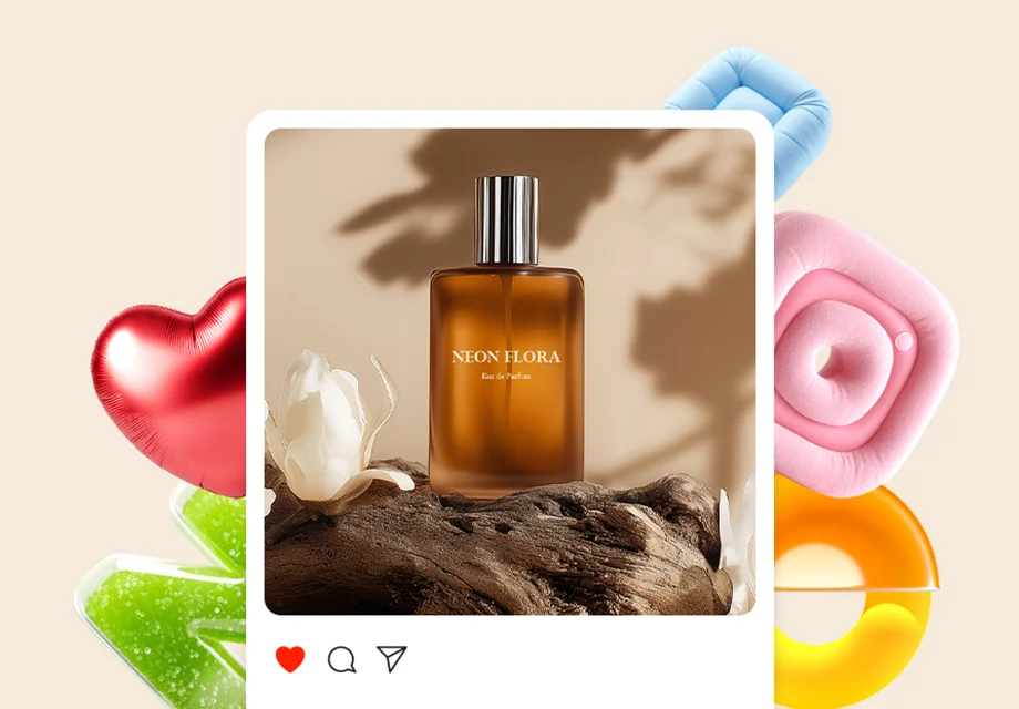 향수 병을 중심으로 꽃과 오브제를 활용해 연출한 제품 광고 이미지