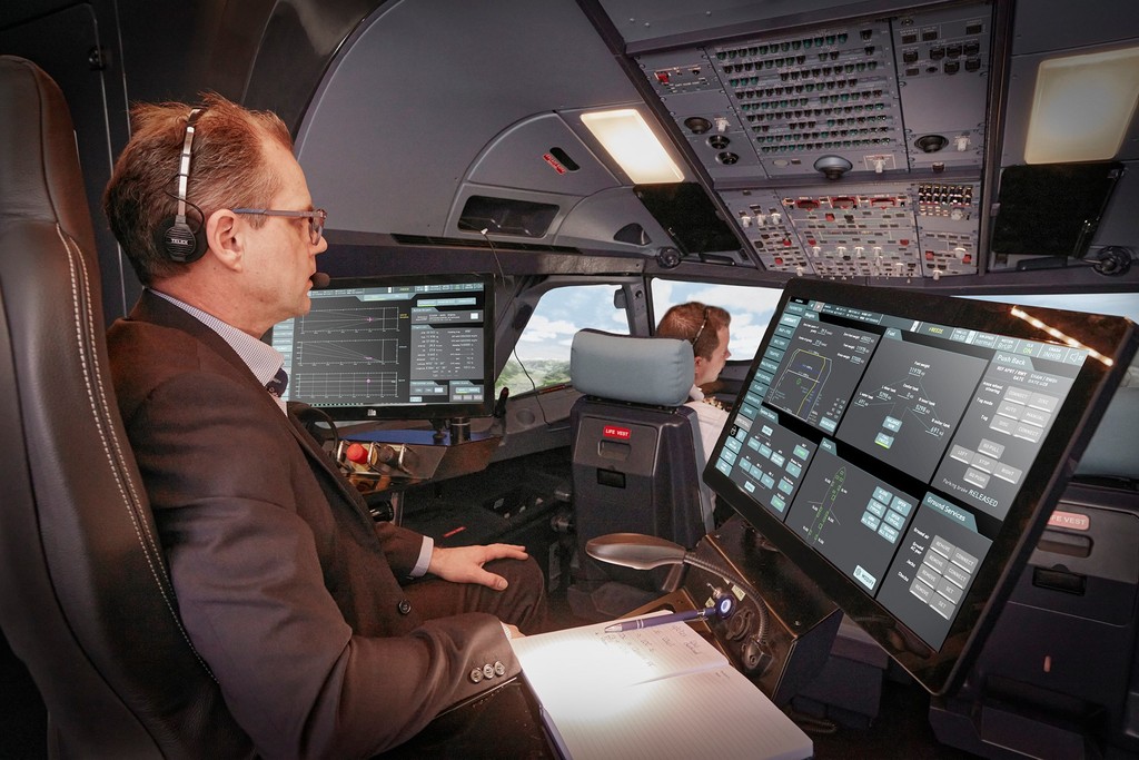 Instructor in the Avion Full Flight Simulator