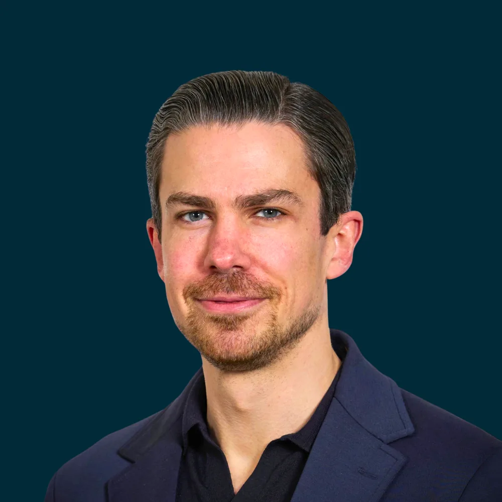 Steve Lamb headshot