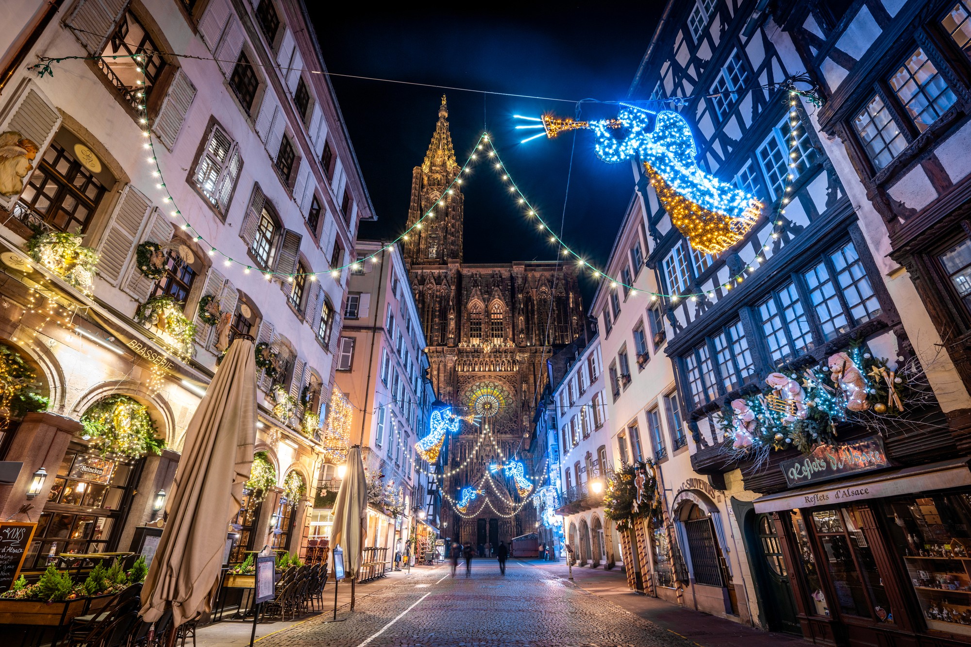 water fountain in front of building