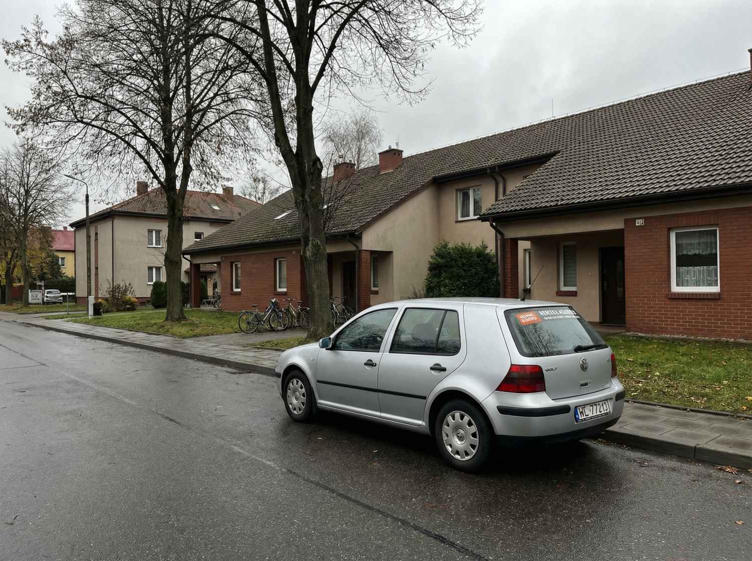 wynajem auta Rzeszów bez kaucji samochód osiedle