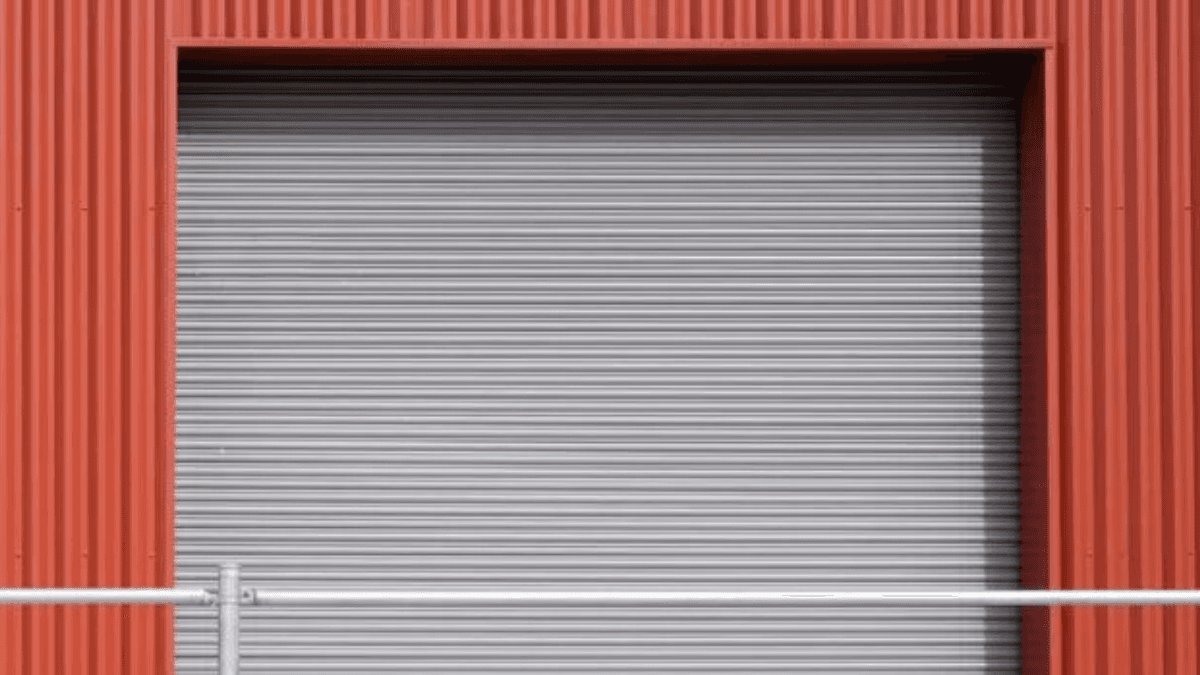 Central Door Motor vs Tubular Motor: Which Is Right for Your Shutter?