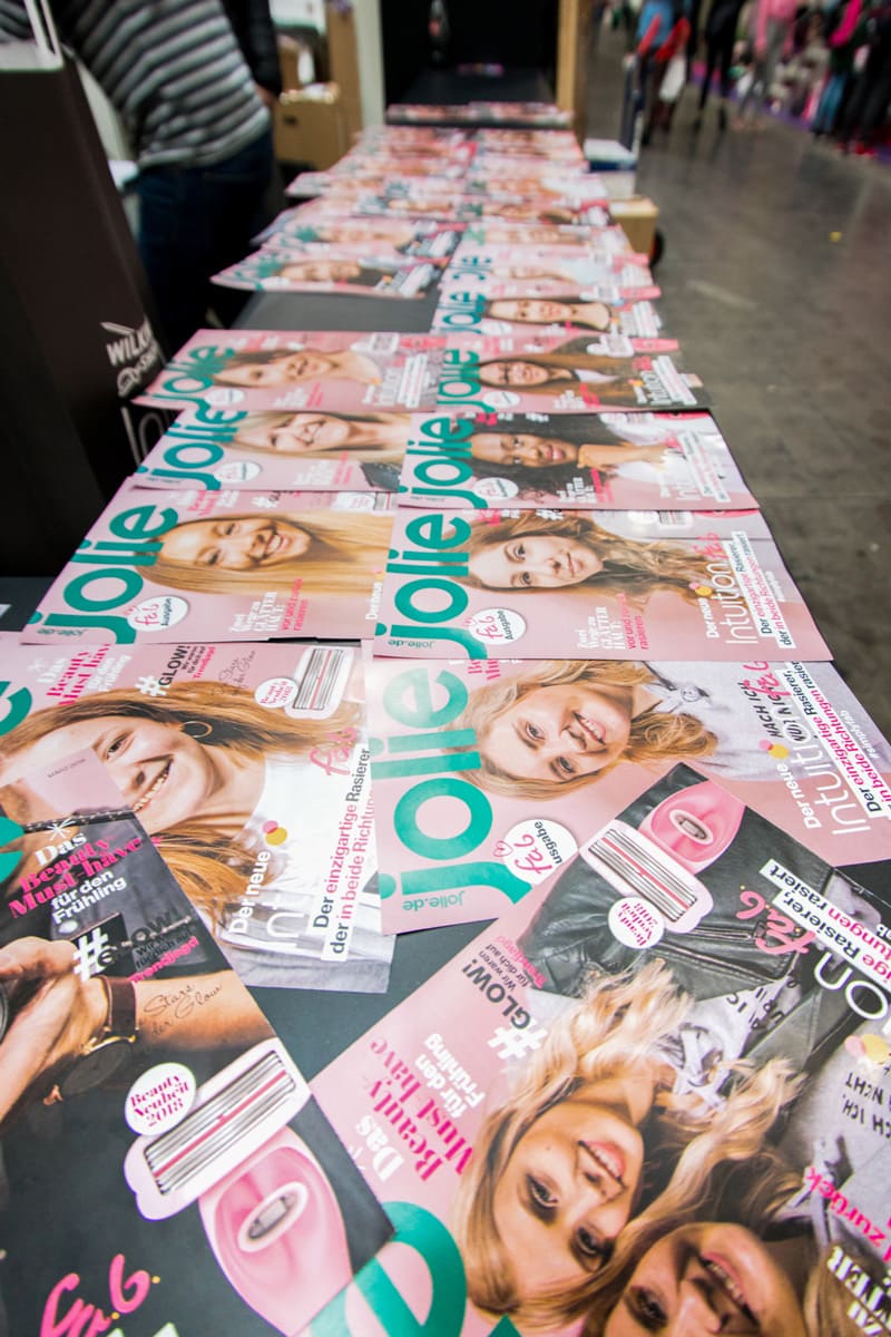 Messestand-Highlight: Fotobox CUBE für Cover-Shootings