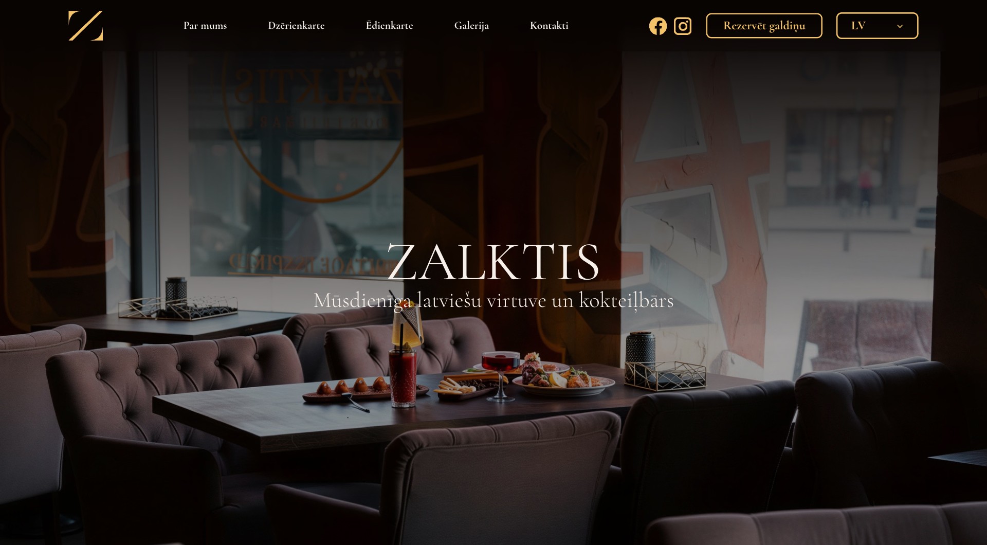 Zalktis restaurant website home page with the dining room