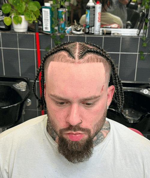 Taper Fade Beard Trim 10-min.png