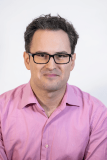 Head and shoulders of Ali Sen