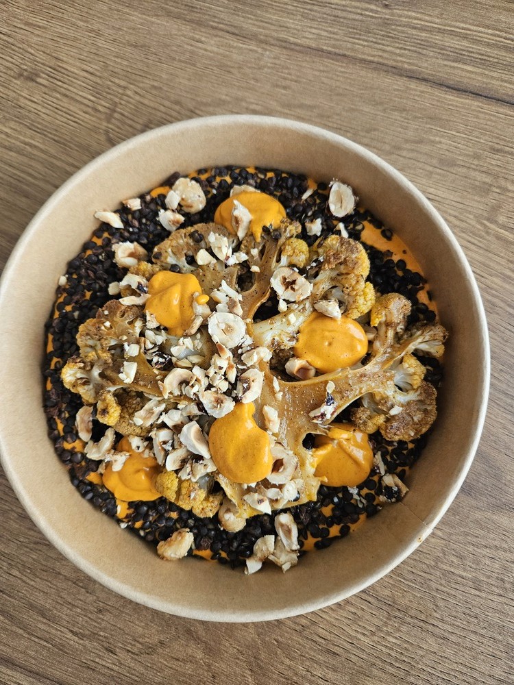 Roasted Cauliflower on Romesco Sauce Meal Prep 