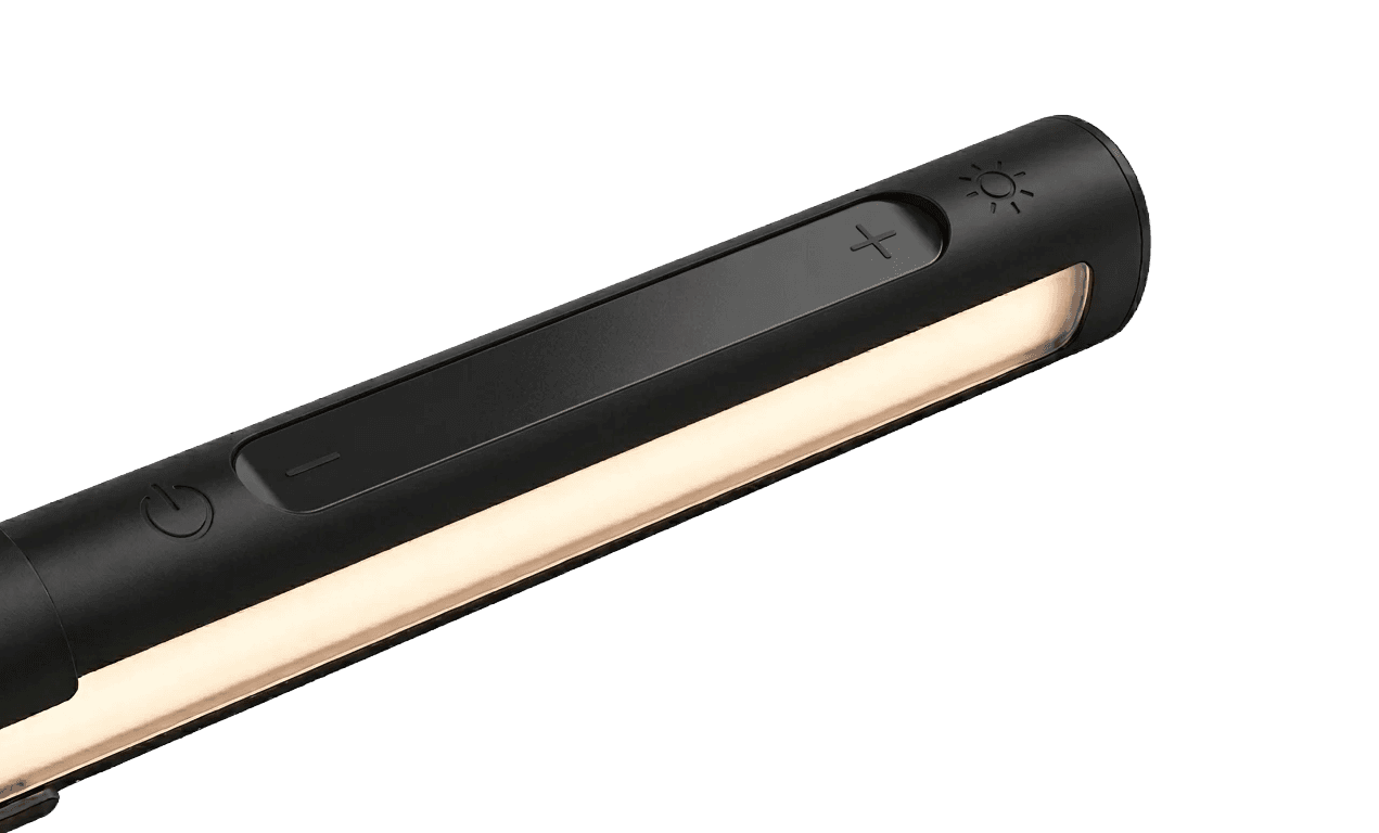 a part of the headphone with battery signal icon