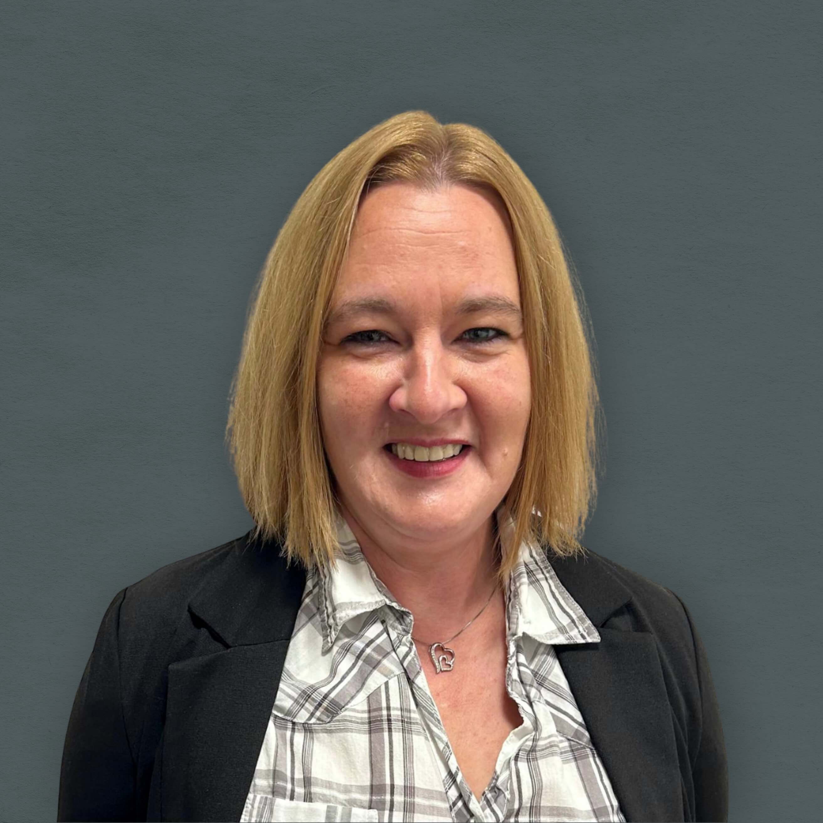 Porträt von Sabrina Braun-Wagner – Assistenz der Geschäftsführung bei Fix & Clean