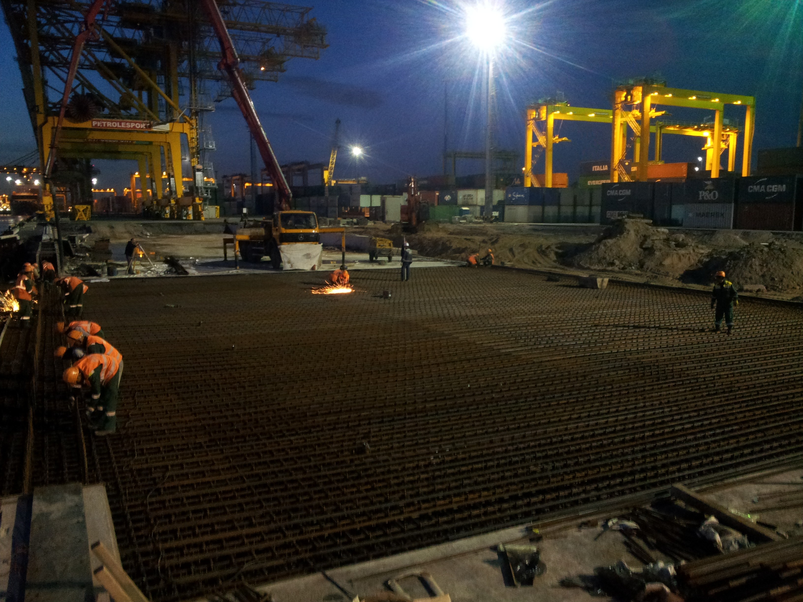 PETROLESPORT - groß angelegte Entwicklung von Hafengebieten und Infrastruktur