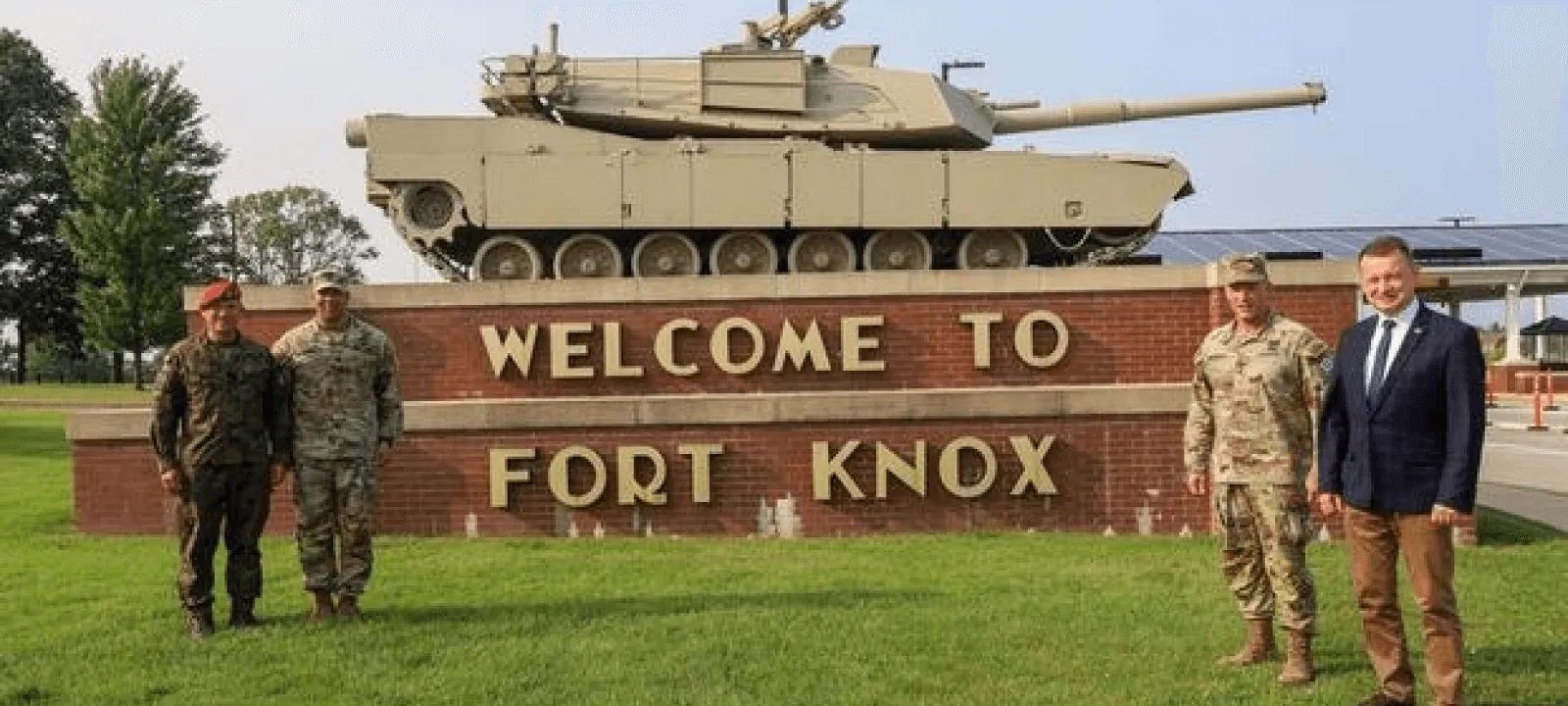 Welcome to Fort Knox sign with a tank and military personnel near The Reserve at Cool Springs, Elizabethtown, KY