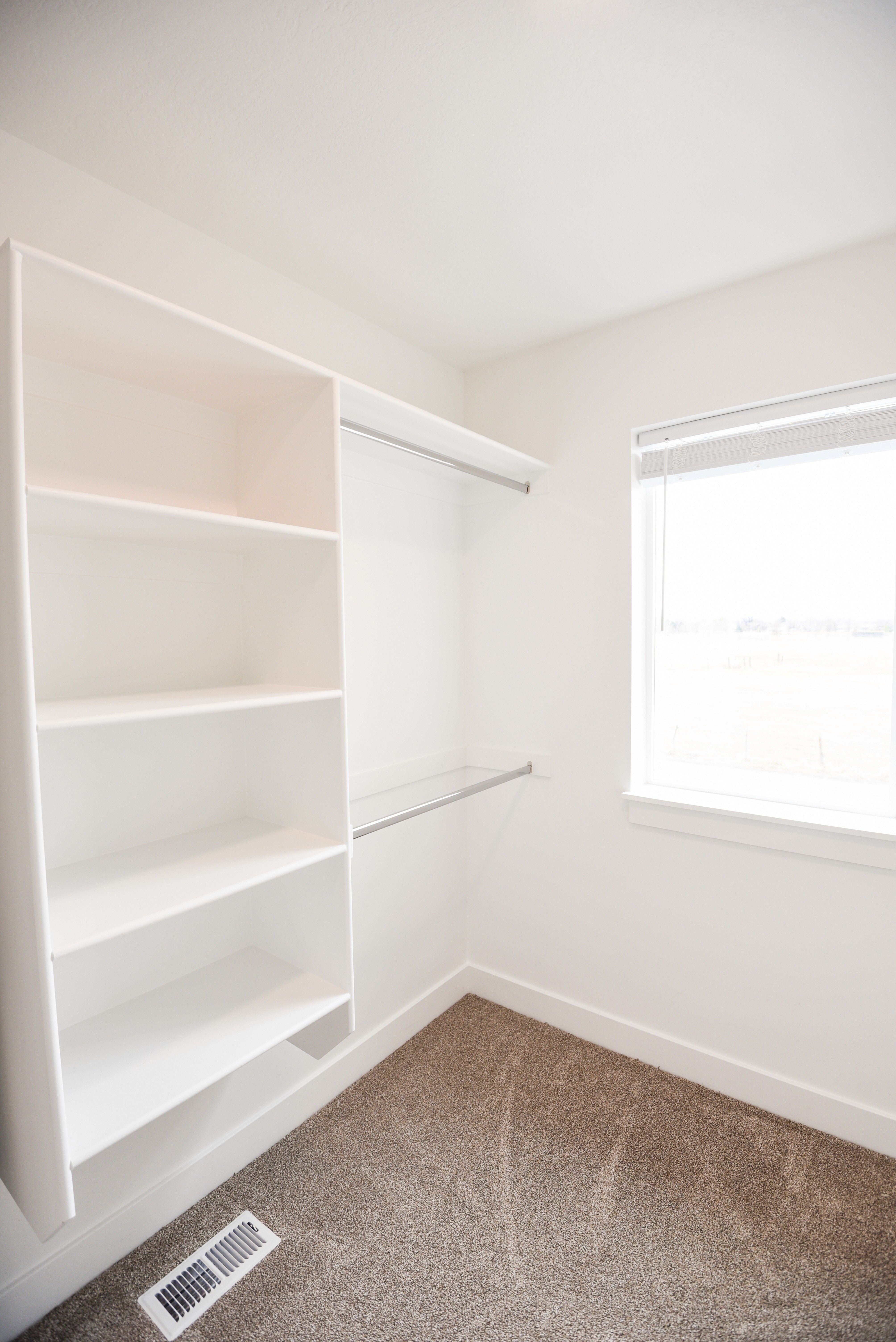 summit floorplan closet