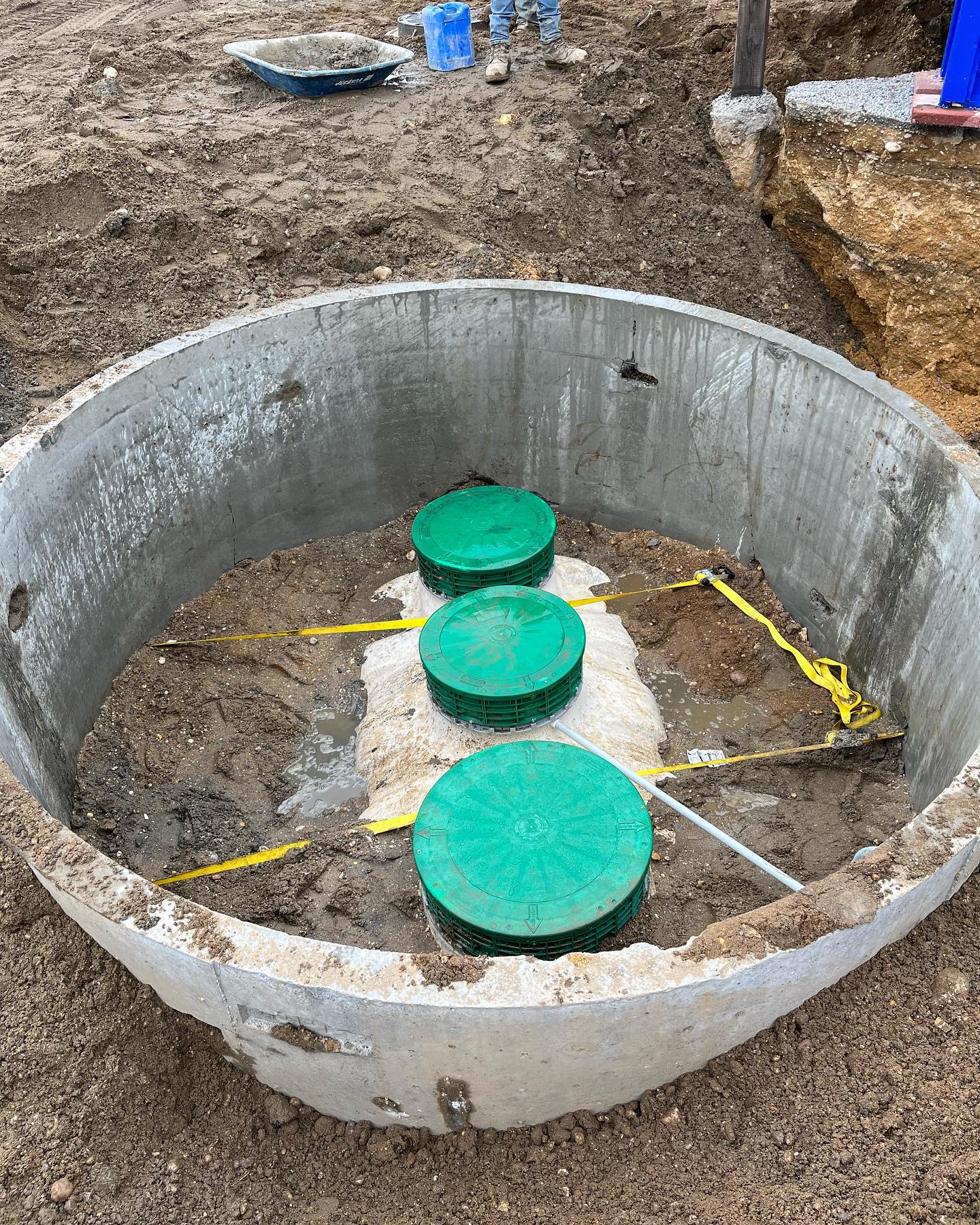 Precast cesspool ring and distribution boxes installed in Suffolk County