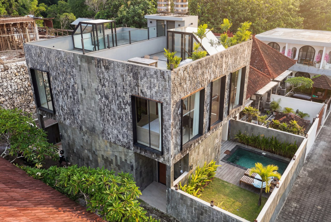 Два новых виллы с 2 спальнями в Буките, Меласти