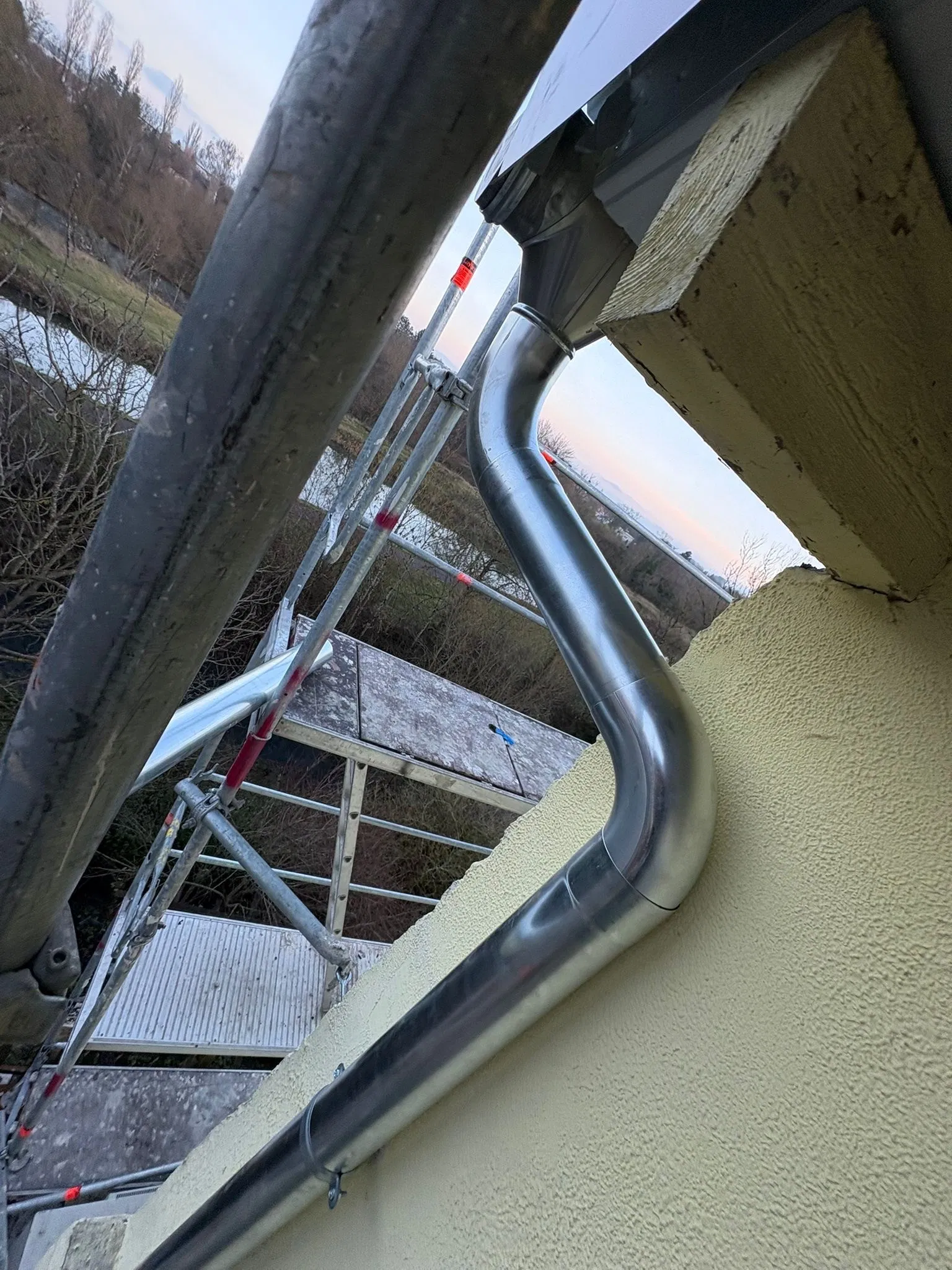 Installation de gouttières