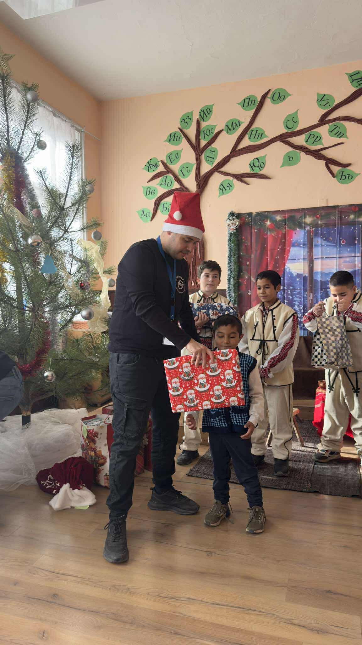 Коледна кампания 2025