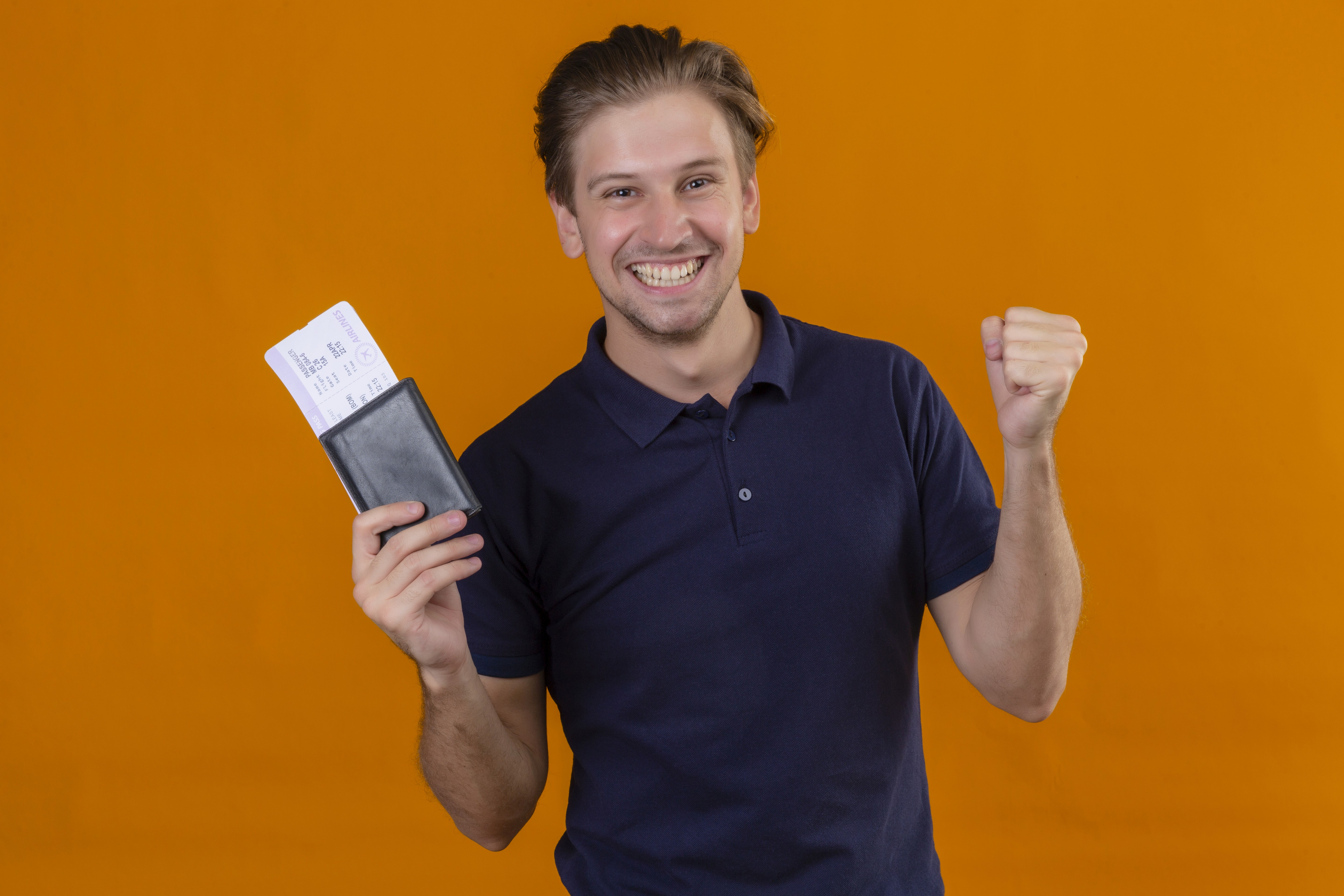 how to get investor visa in Dubai UAE