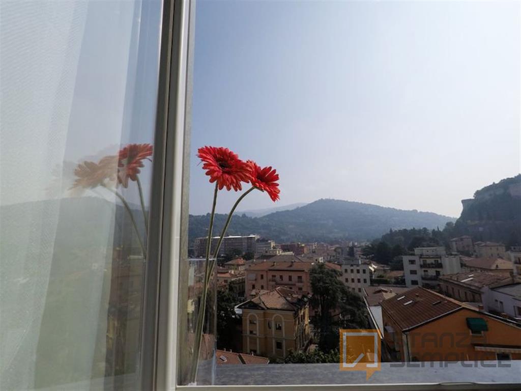 9 sqm room in Via Pusterla, Brescia