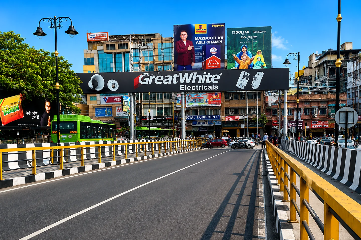 Great White and Topcem gantry hoarding