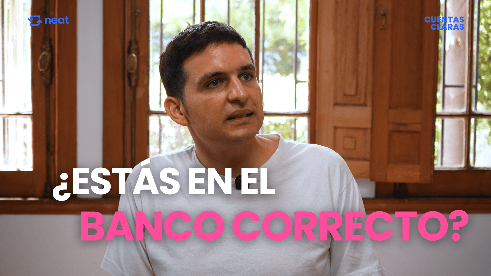 Max Valdés conversando en el podcast Cuentas Claras de Neat Pagos sobre educación financiera.