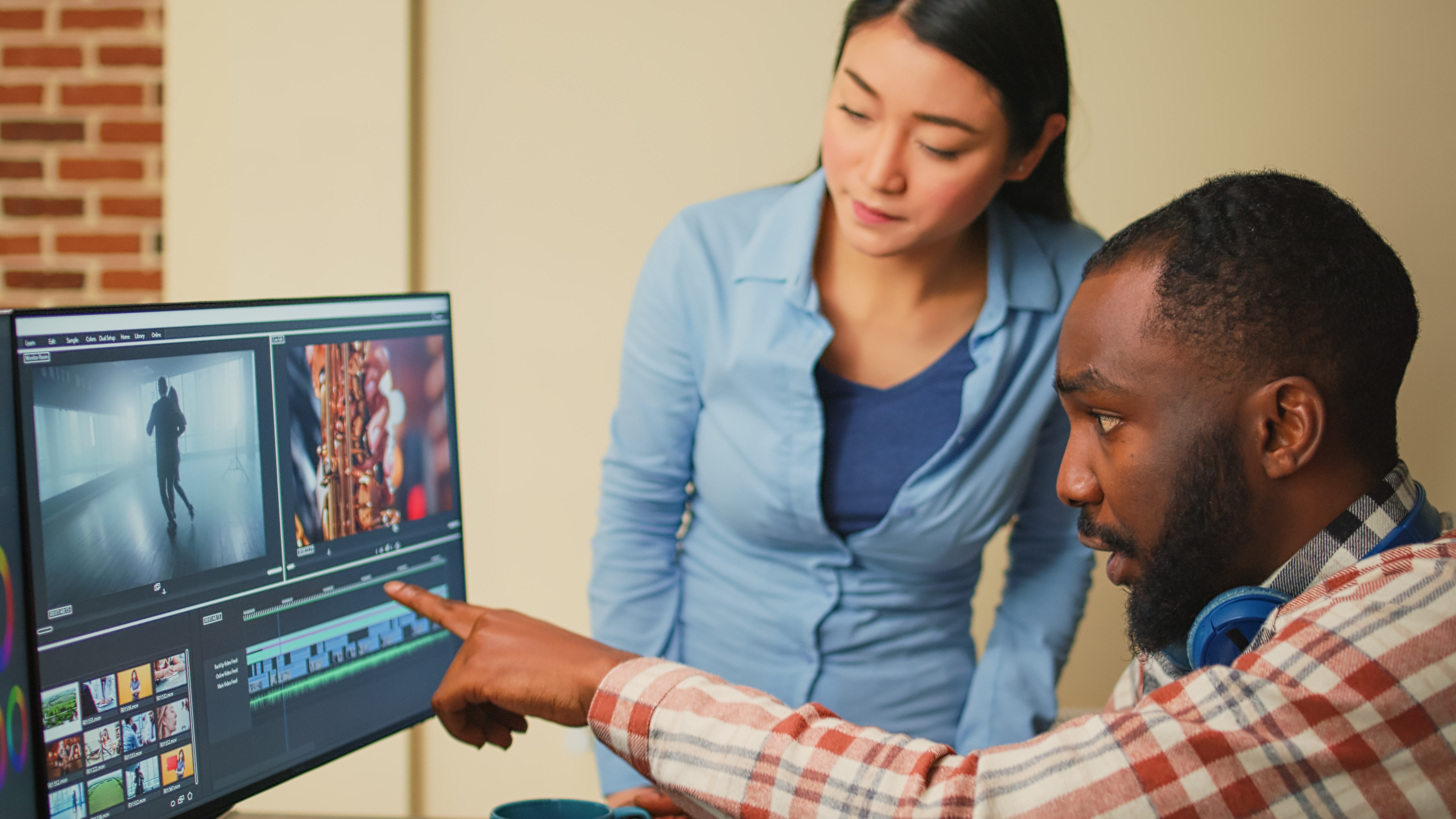 Engaging highlight reels that capture the energy and key moments of your event for post-event promotion.