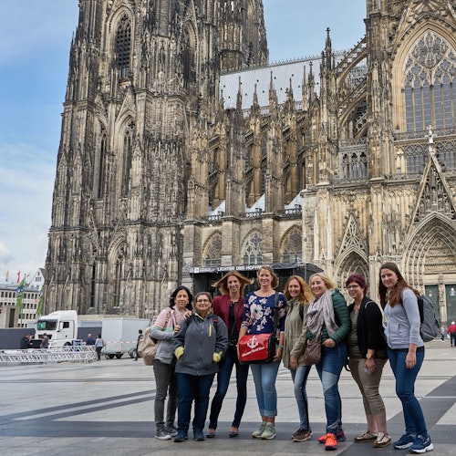 Tur Wisata Dunia Petualangan