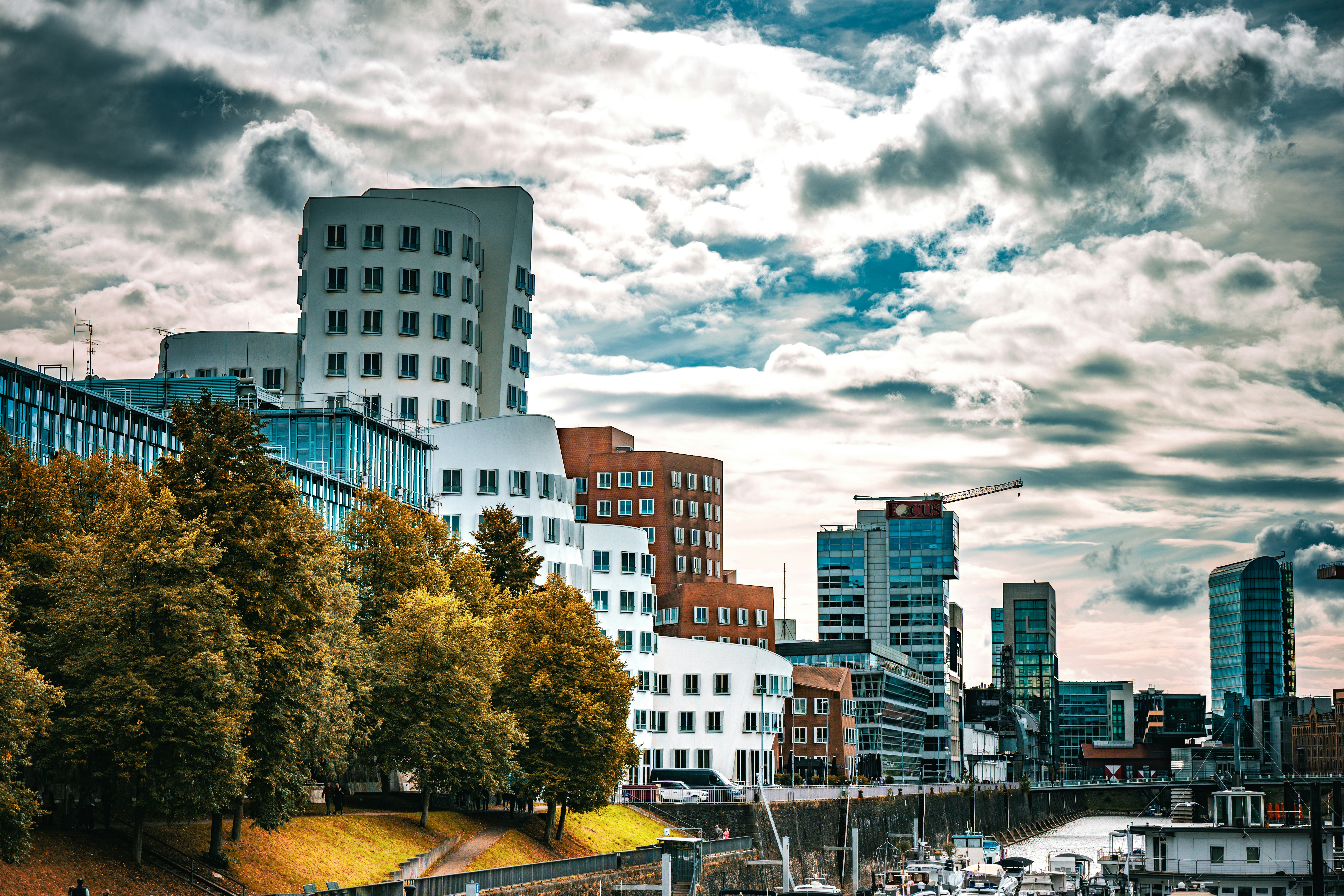 Innenstadt Düsseldorf – lokale Hausverwaltung für Eigentümer durch reltix