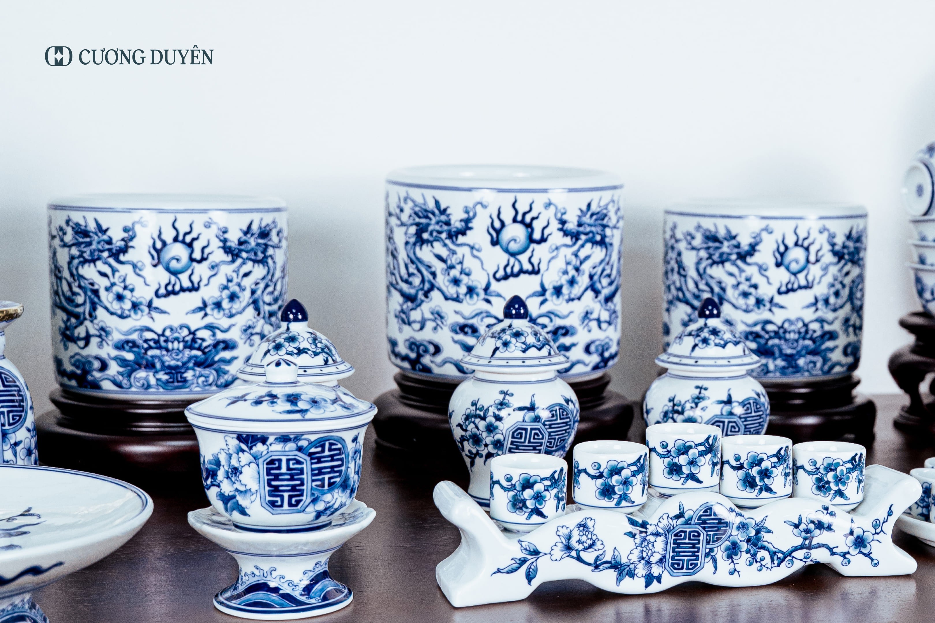 cách đặt bát hương trên bàn thờ