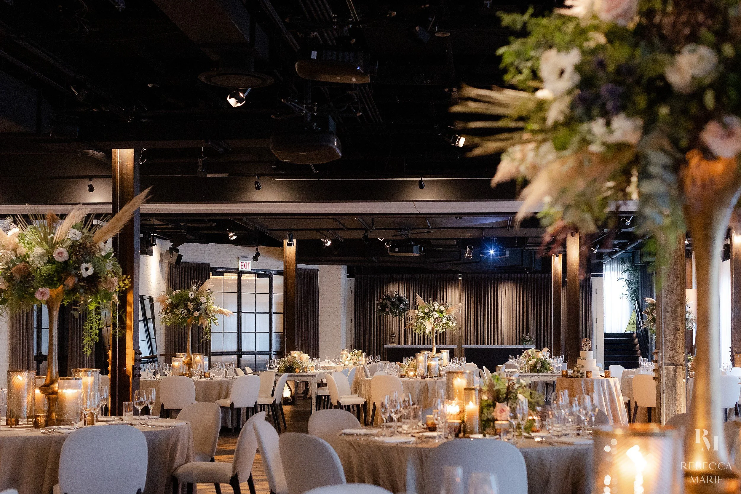 The Dalcy Chicago wedding in the West Loop with natural light and a clean, modern design