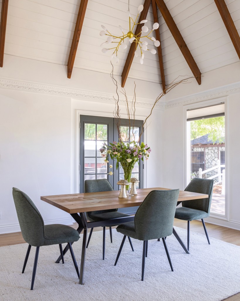 Image of modern living room
