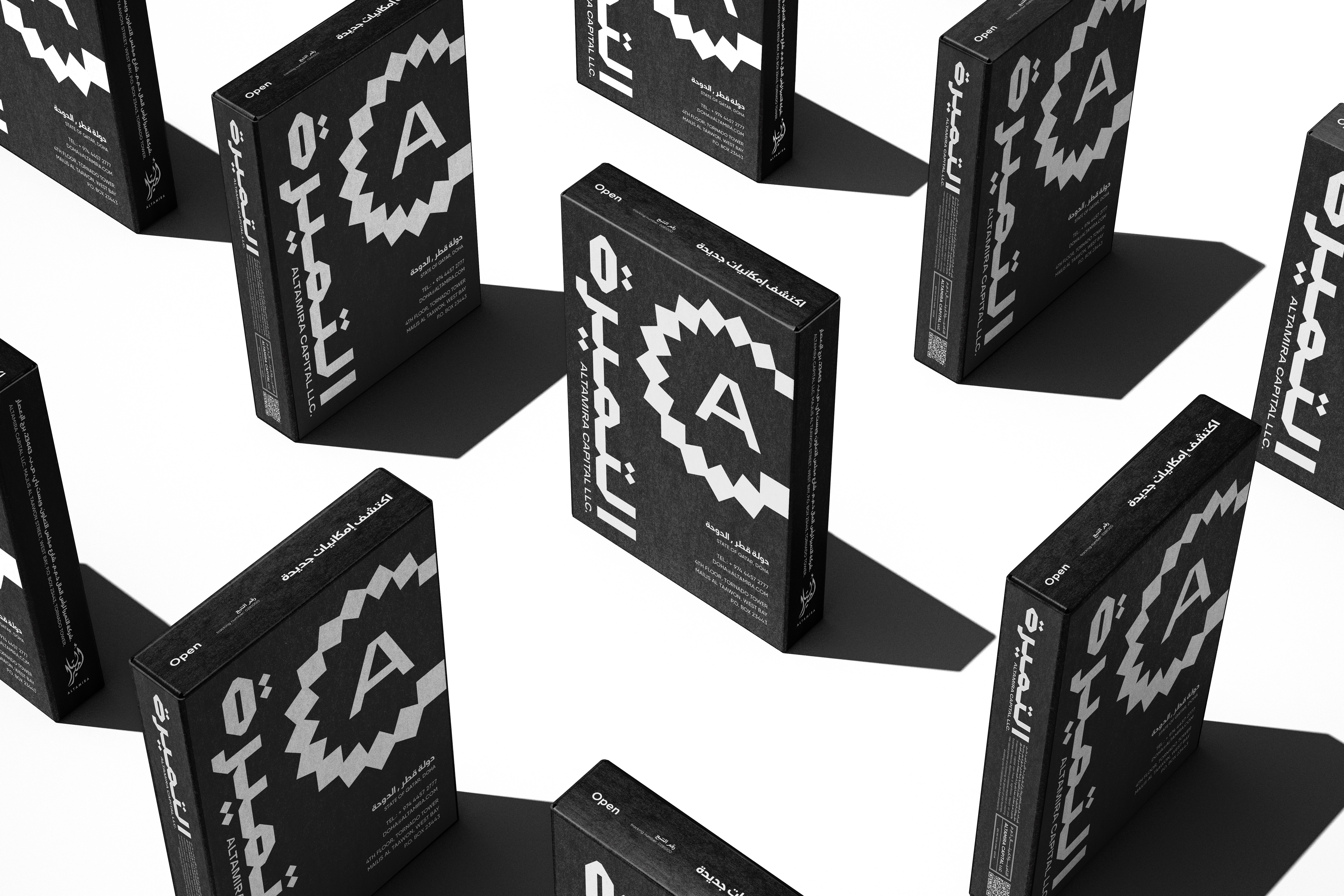 Batch.Works logo over a photo of a box of 3D printed objects