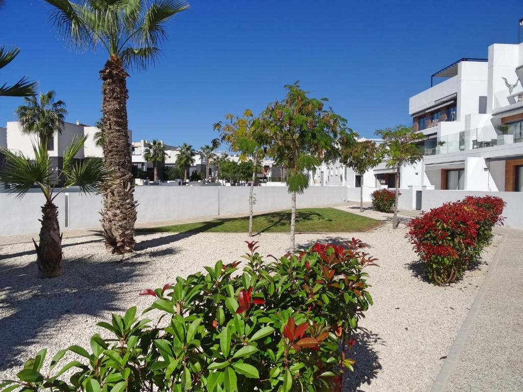 Rez de chaussée moderne Villamartin (Orihuela costa") — 11