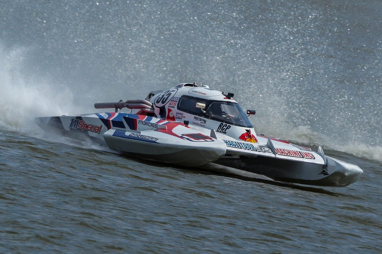 Hydro Tour racing boat on the water