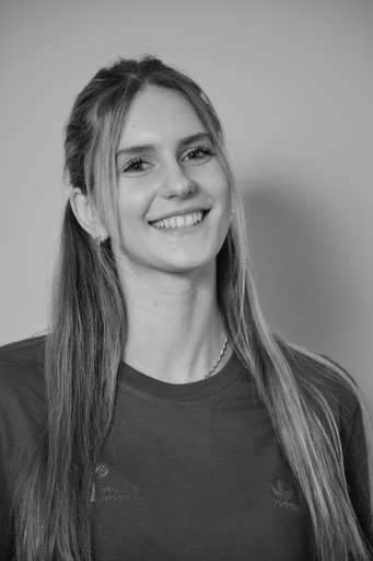 EPI Zentrum Mitarbeiter(in) Nina