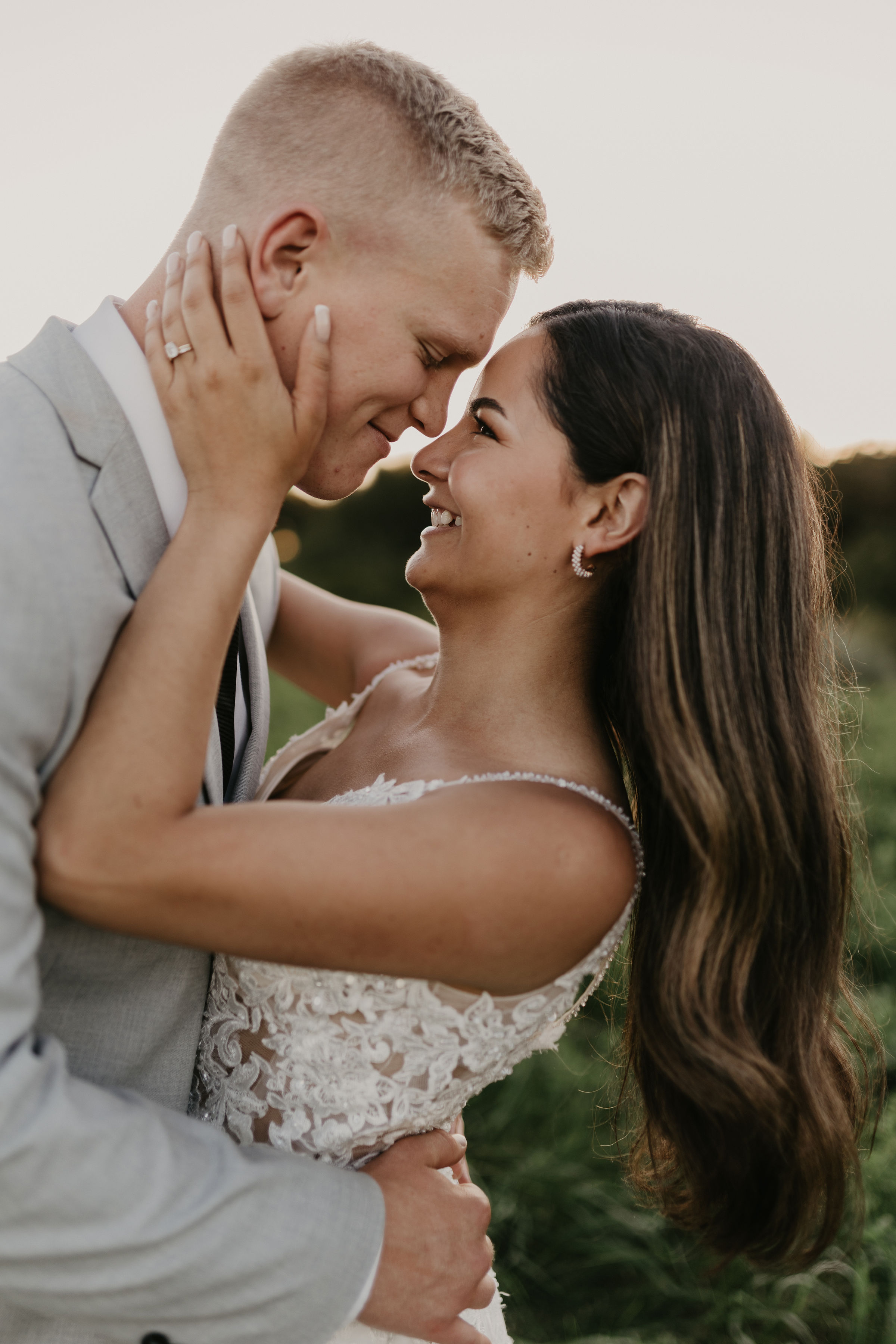 Wedding couple portraits Brandon Manitoba outdoor photography Winnipeg Trident Studios