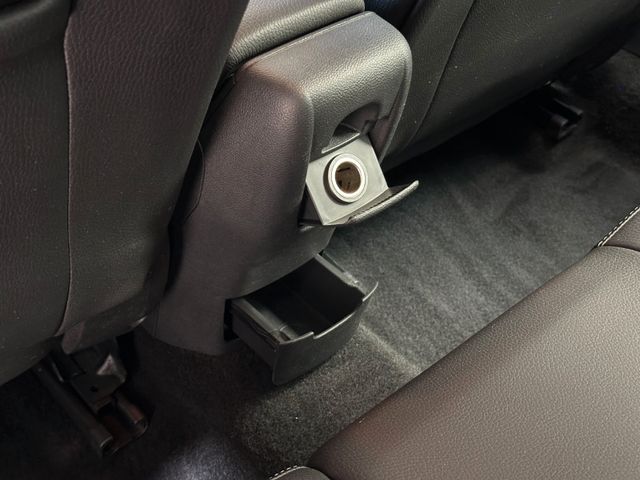 OPEL Astra 2012 SILVER Gebrauchtwagen - Galeriebild 25