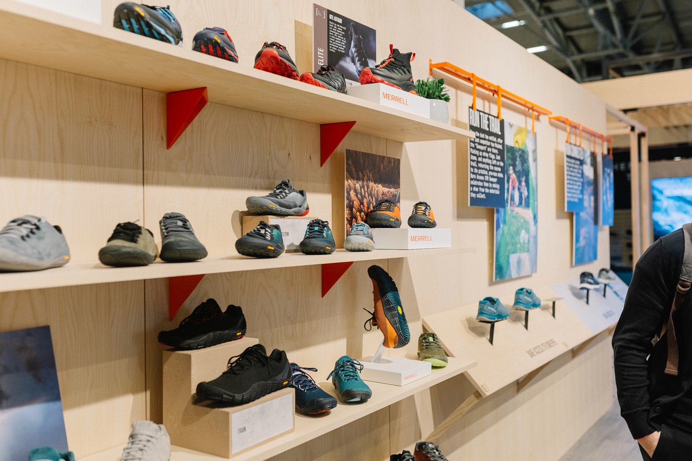 Merrell tradeshow stand design