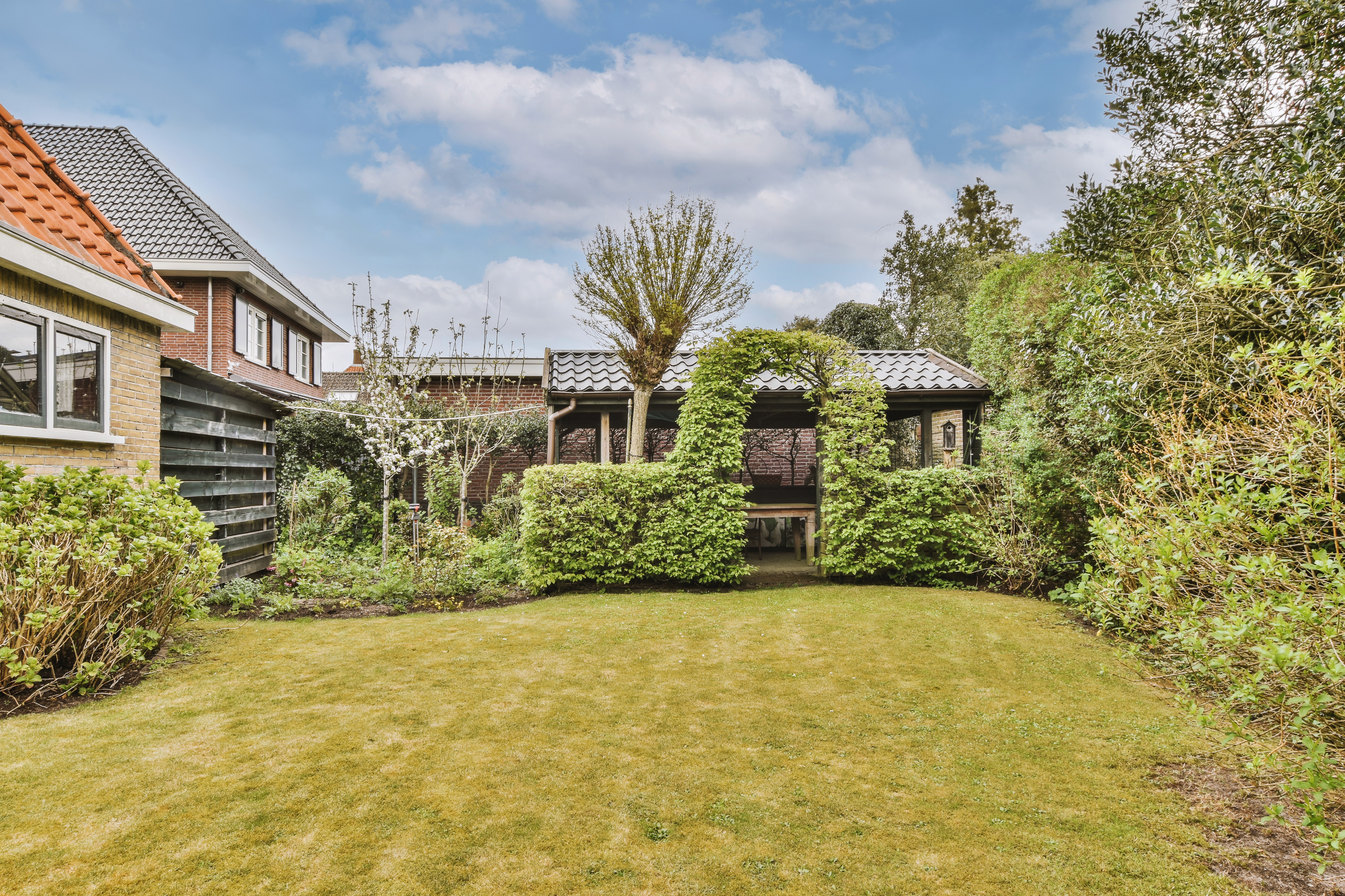 Gardener team at work