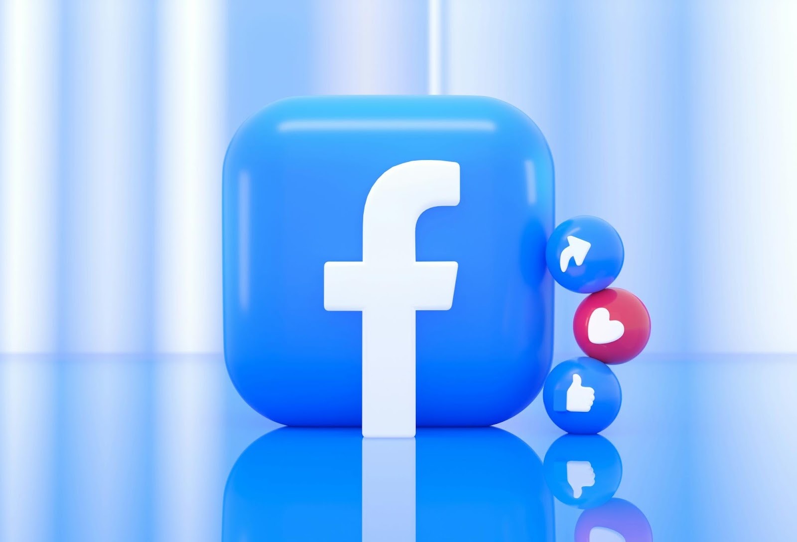 Illustration of creative strategy elements in Facebook advertising