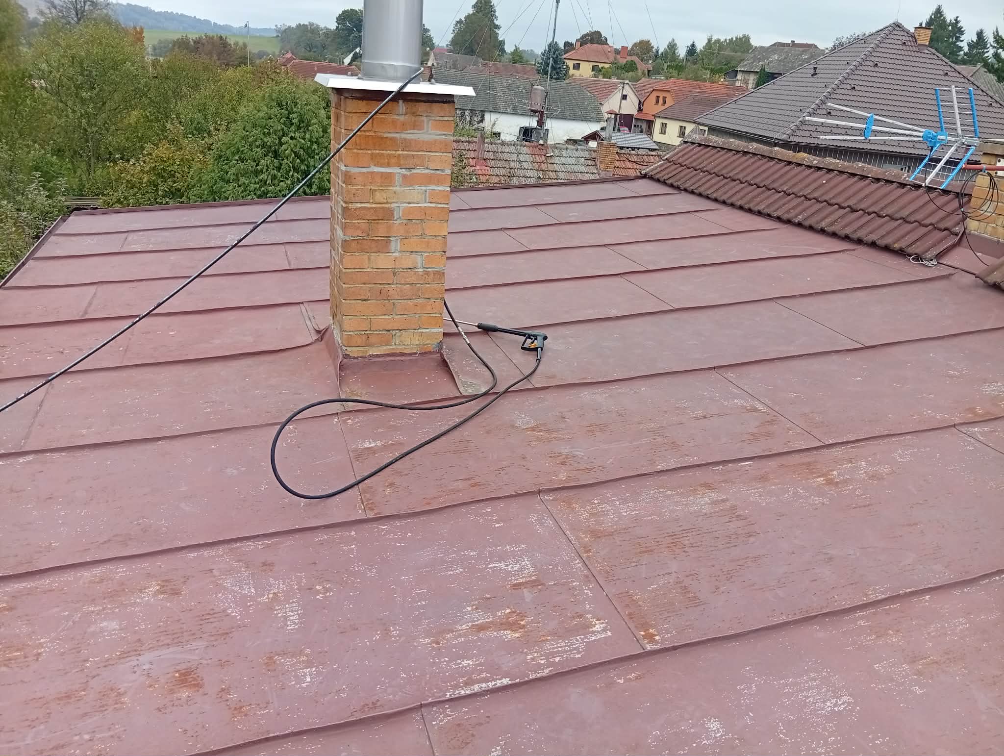 Střecha před renovací