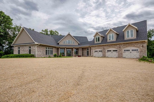 Photo 2 of 4526 County Road Q, Highland