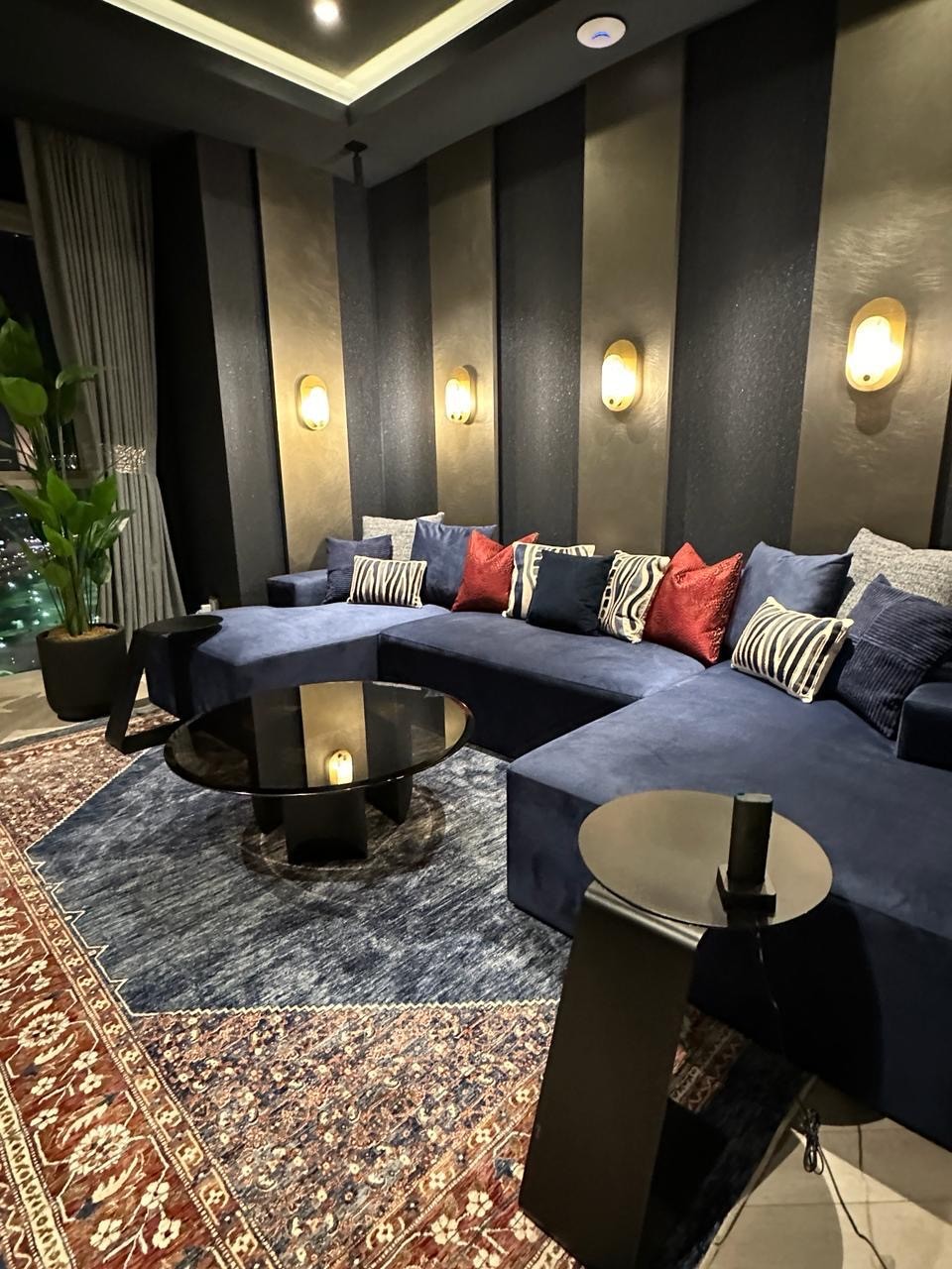 Image of Cozy seaside cabinCozy wood cabin