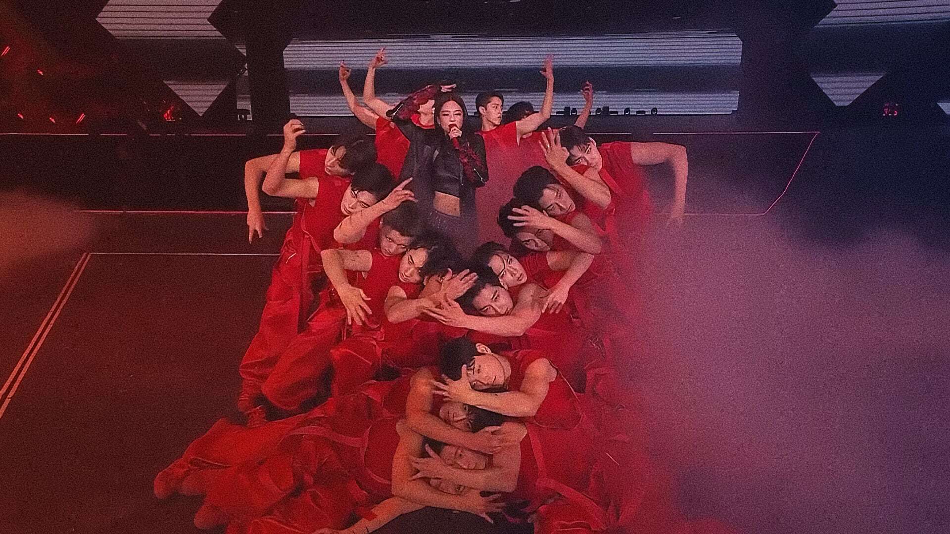 Jennie biểu diễn tại Golden Disc Awards 2026 – Nghệ sĩ solo đầu tiên giành Artist Daesang
