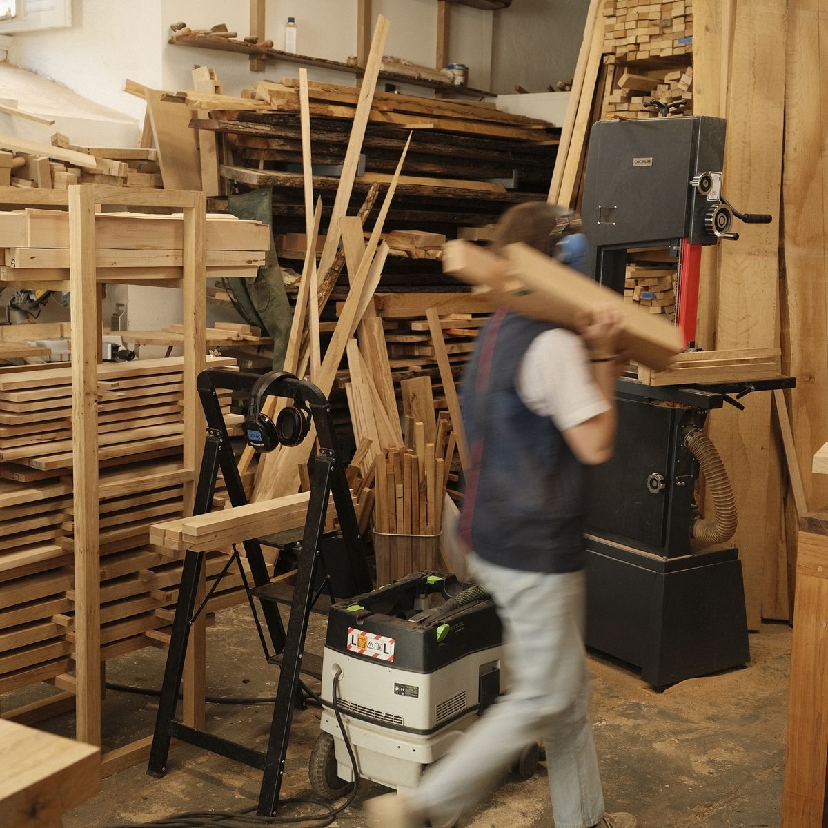 The image featured in the middle of the about us page