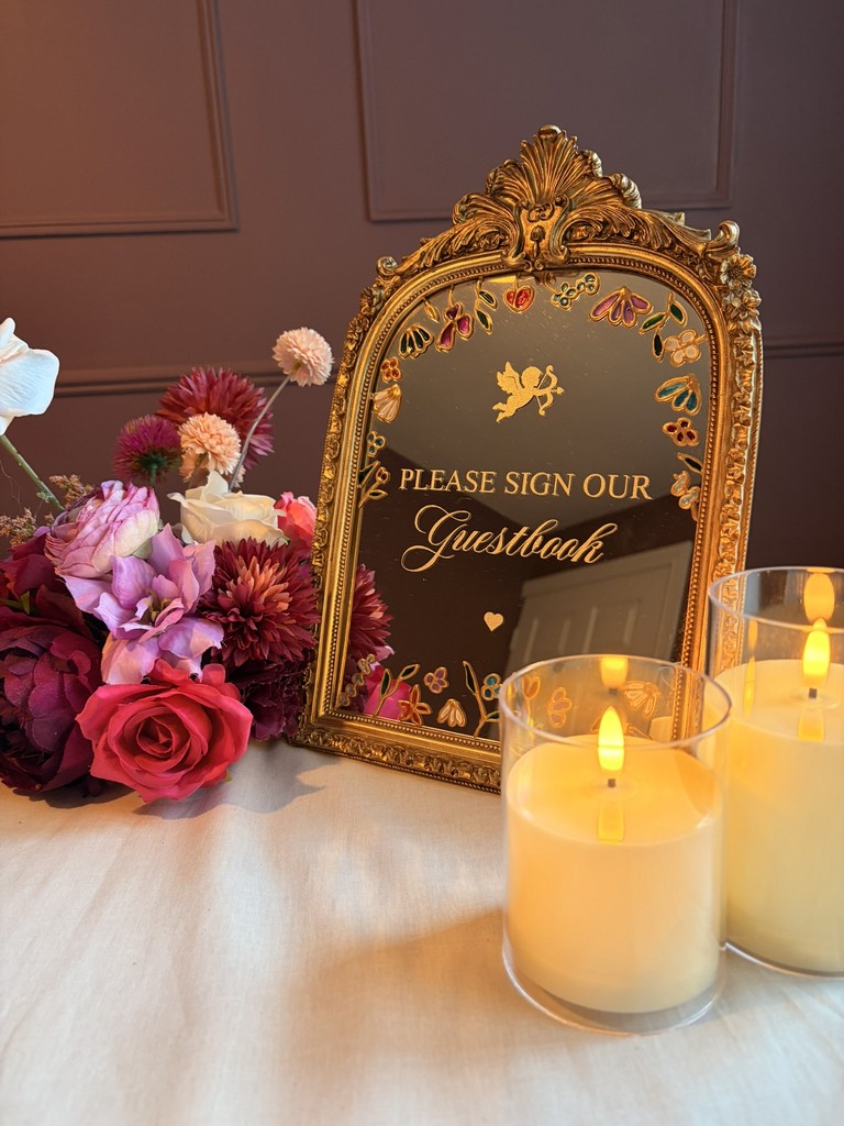 Frame & Fleur Studio 6