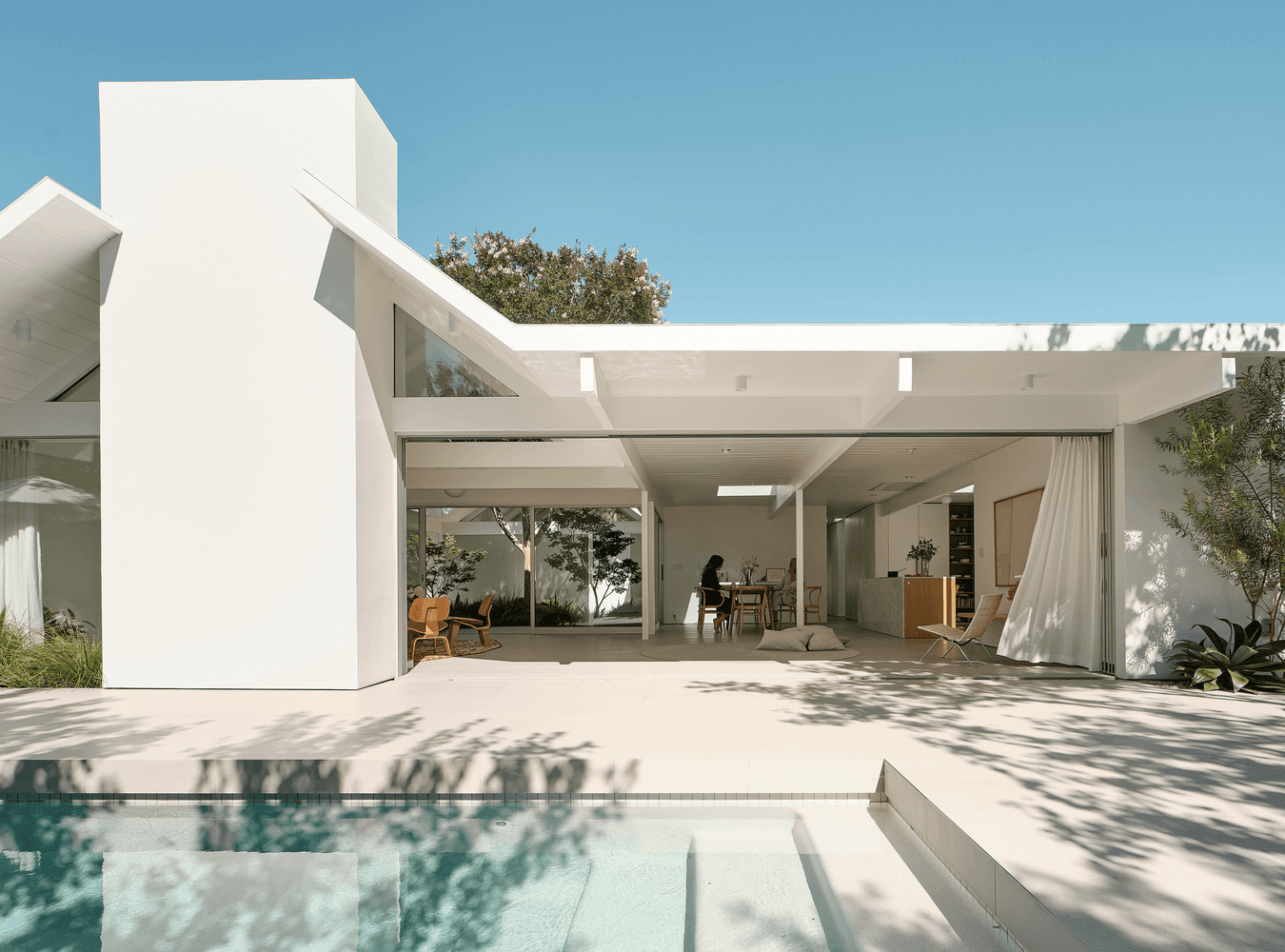 Twin Gable House Image
