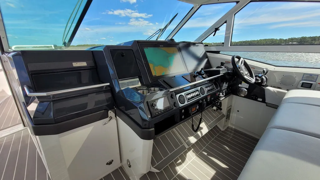 Boat thumbnail 18