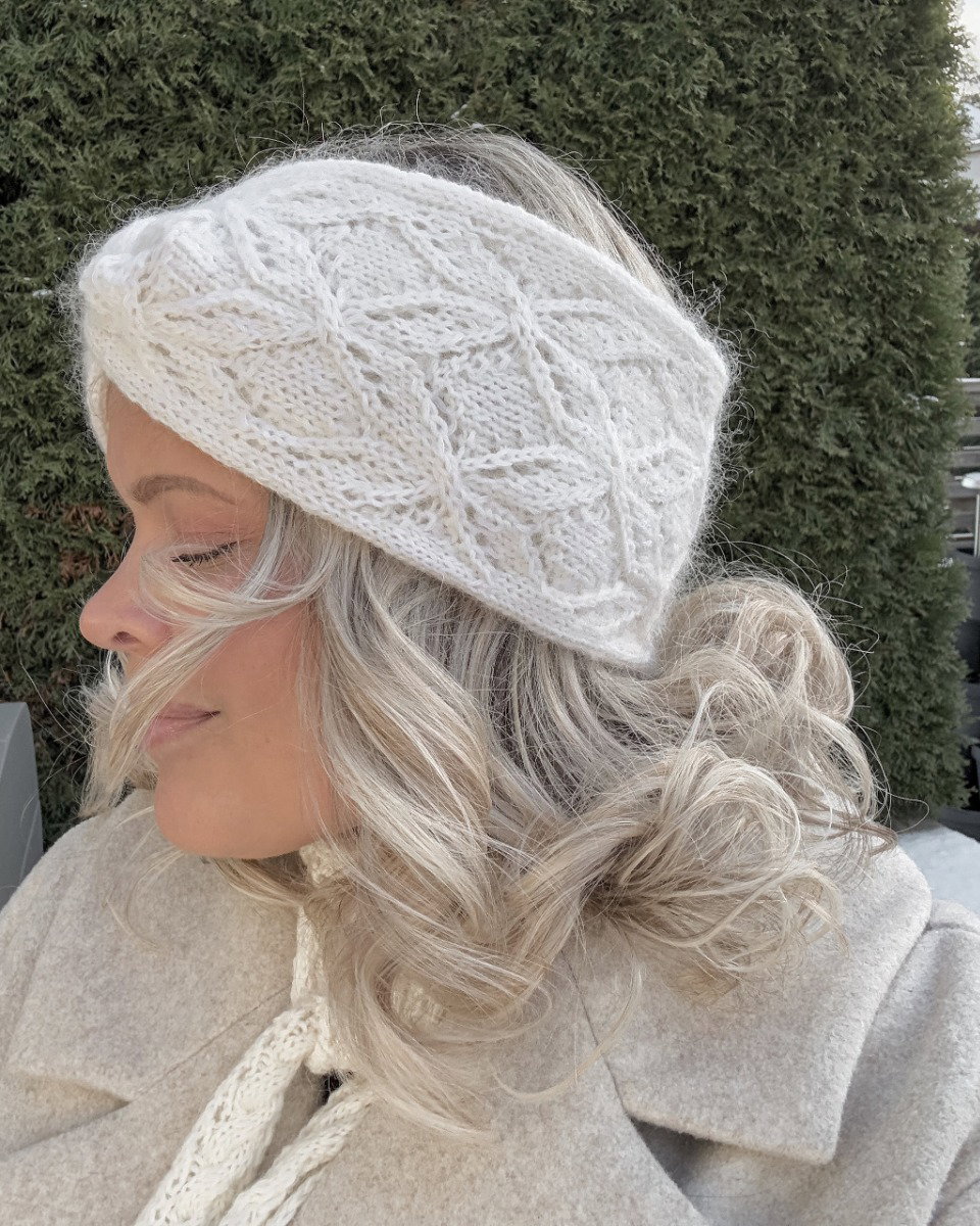 Iris_twist knitting pattern by Minegleder