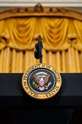 podium thumb