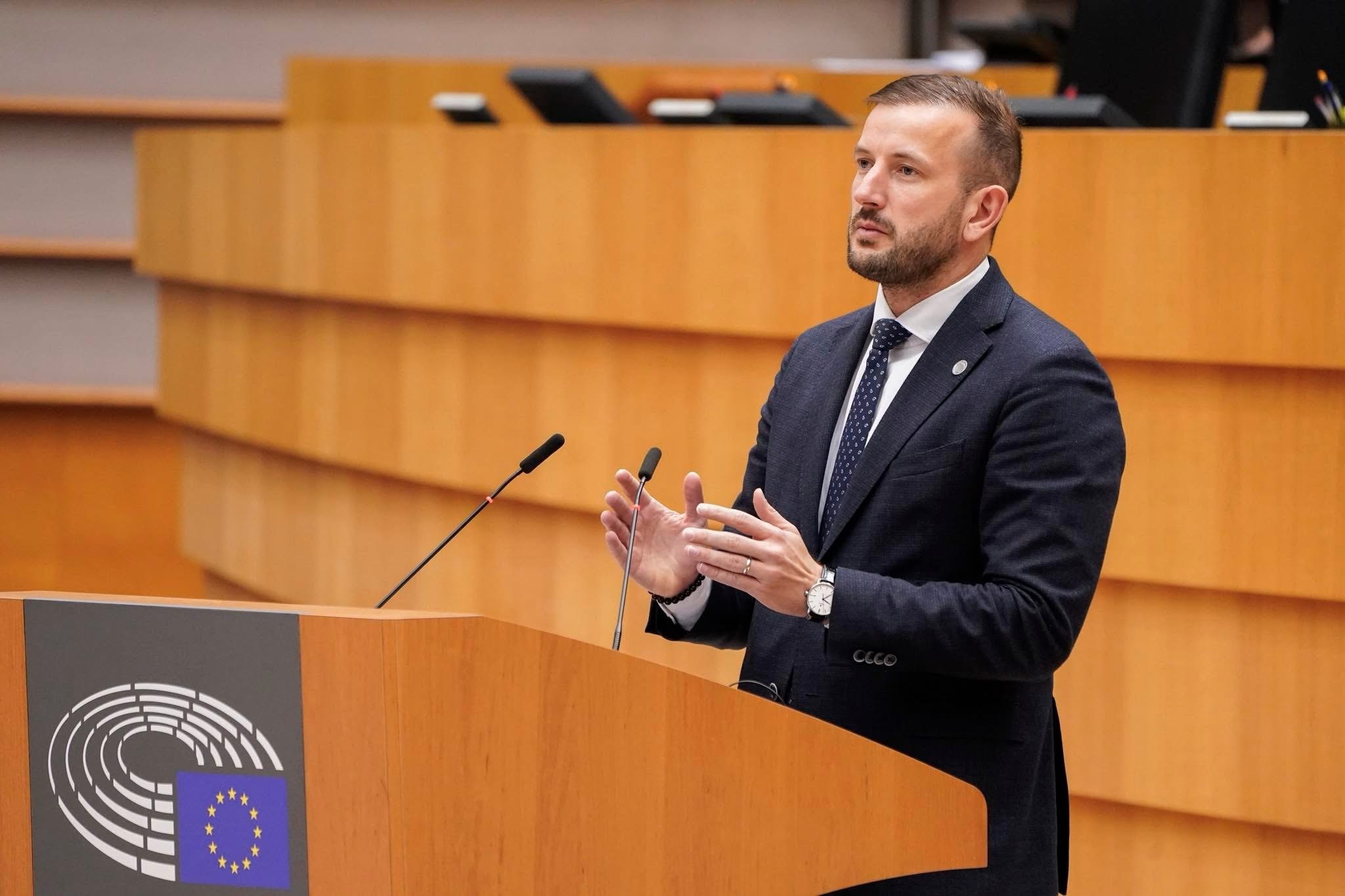 Virginijus Sinkevičius kalba Europos Parlamente.